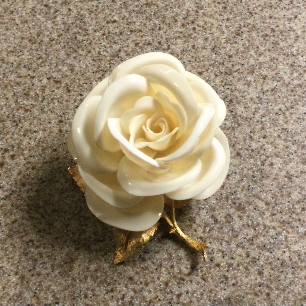 Vintage BSK - Ivory Rose Brooch with Gold Leaves